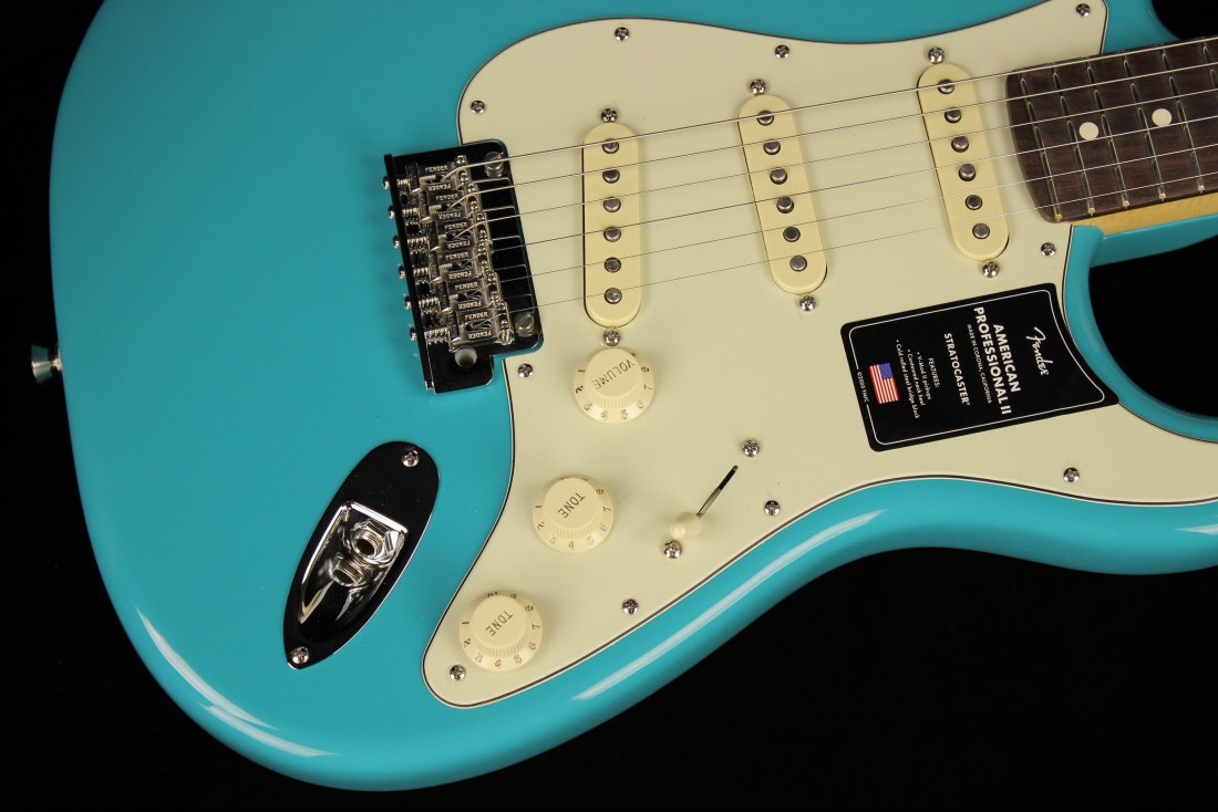 Fender American Professional II Stratocaster - RW MBL