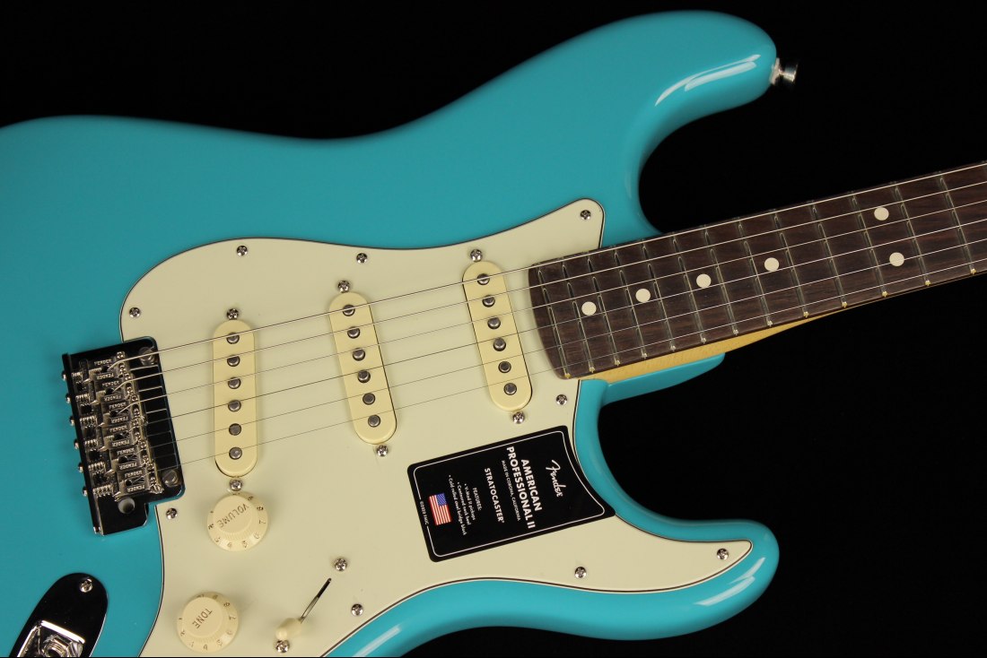 Fender American Professional II Stratocaster - RW MBL