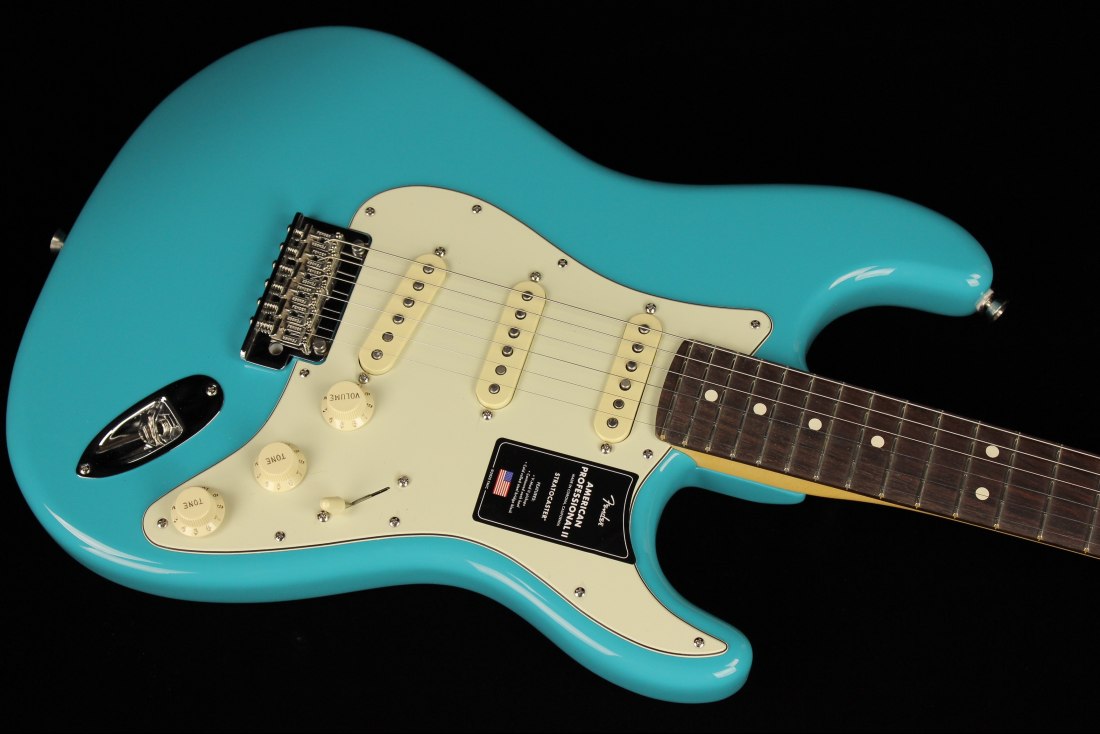 Fender American Professional II Stratocaster - RW MBL