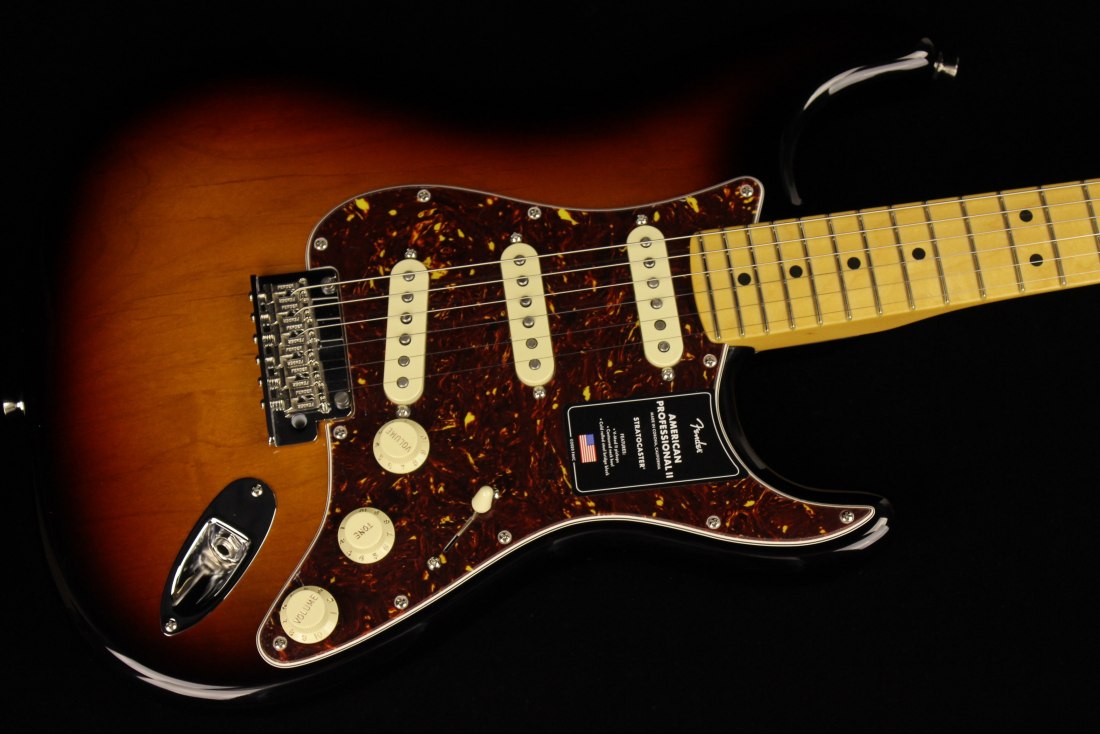 Fender American Professional II Stratocaster - MN 3CS