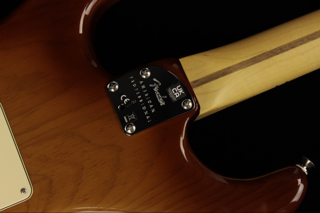 Fender American Professional II Stratocaster - MN SSB