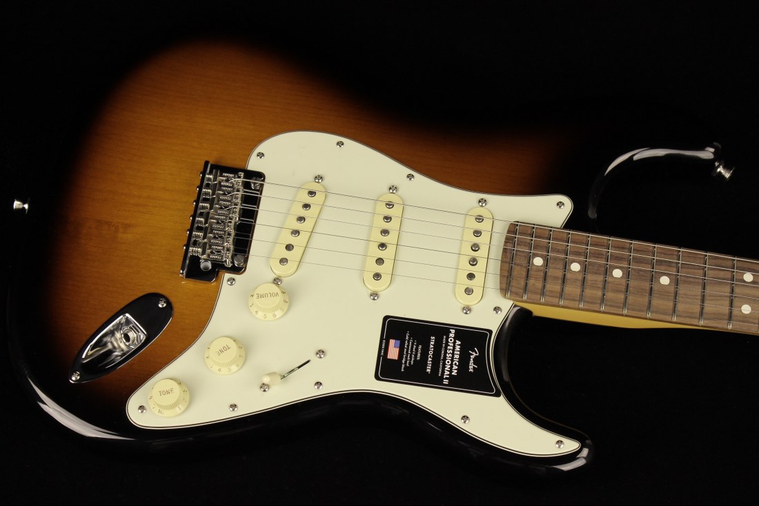 Fender American Professional II Stratocaster - RW 2CS