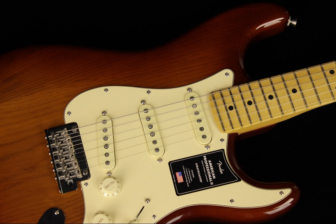 Fender American Professional II Stratocaster - MN SSB