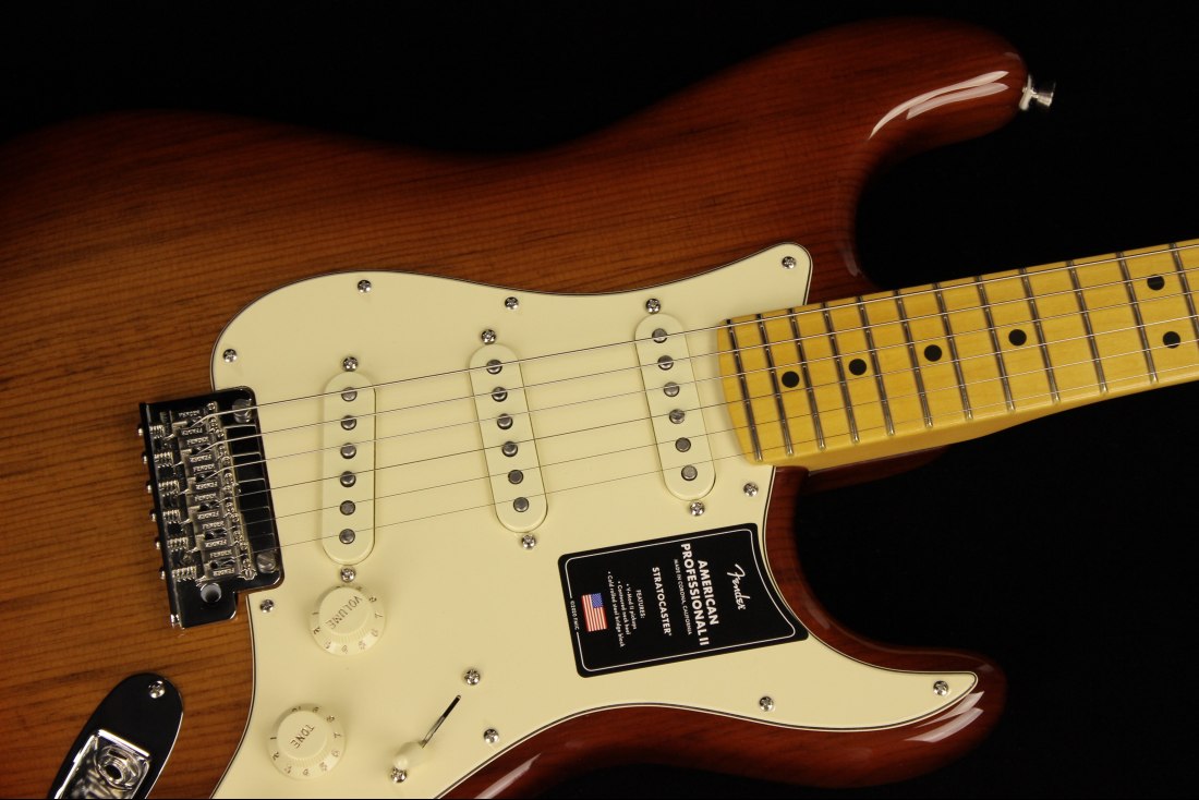 Fender American Professional II Stratocaster - MN SSB