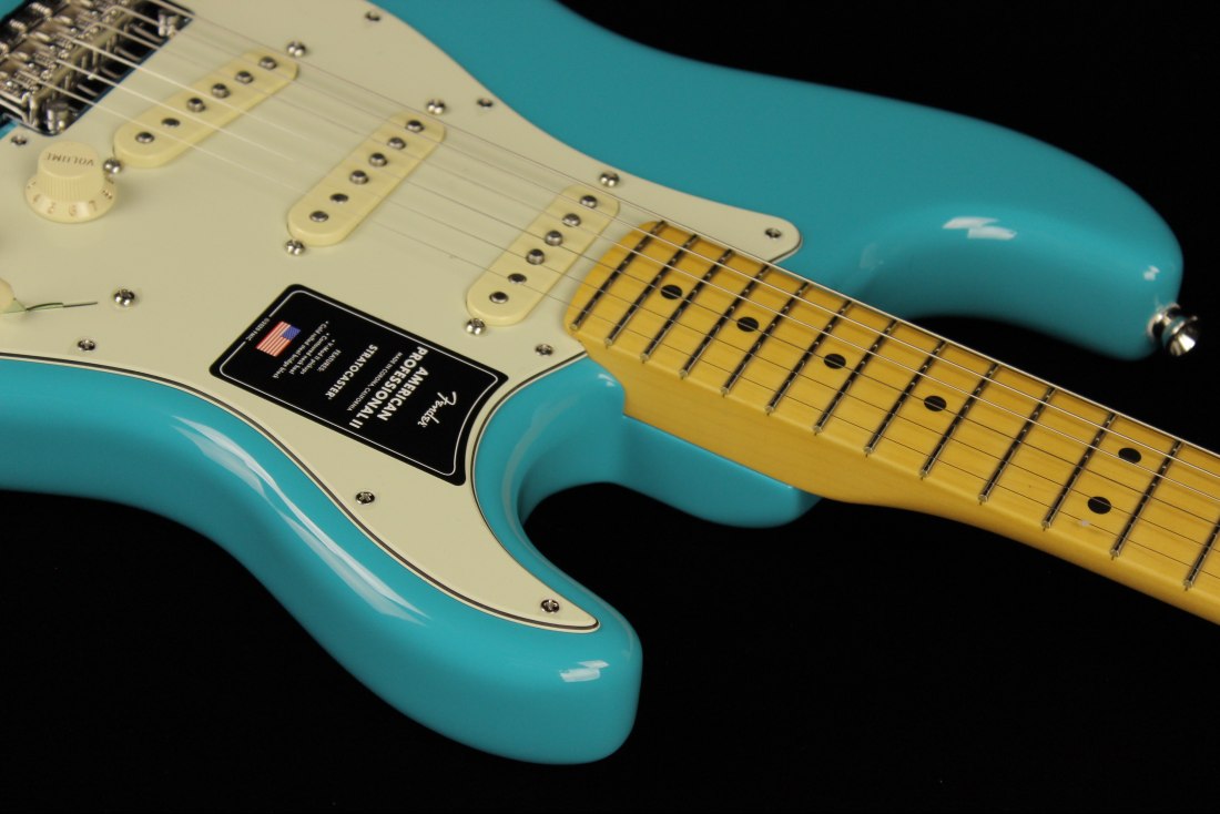 Fender American Professional II Stratocaster - MN MBL