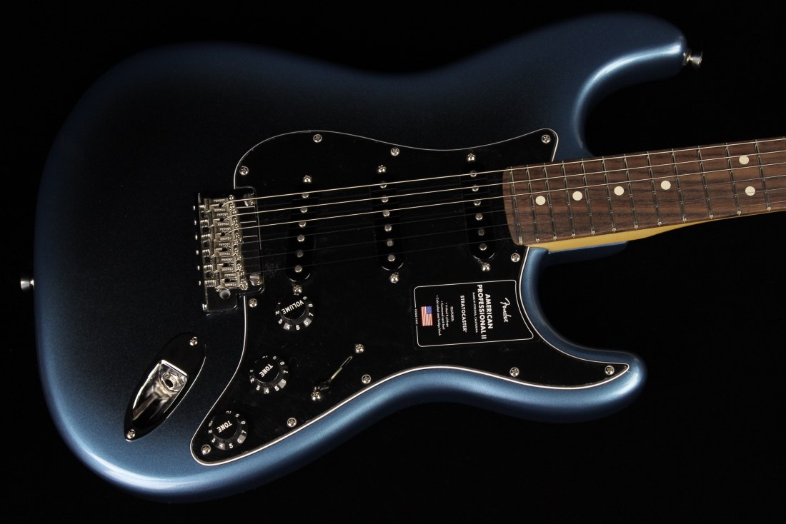 Fender American Professional II Stratocaster - RW DKN