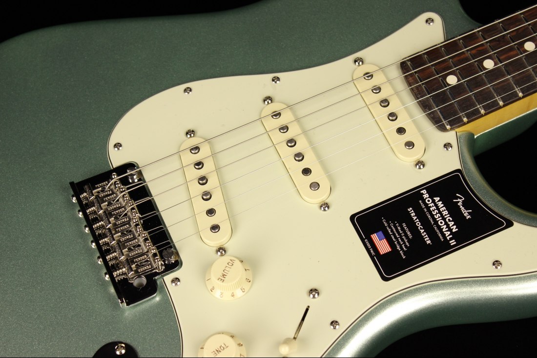 Fender American Professional II Stratocaster - RW MSG