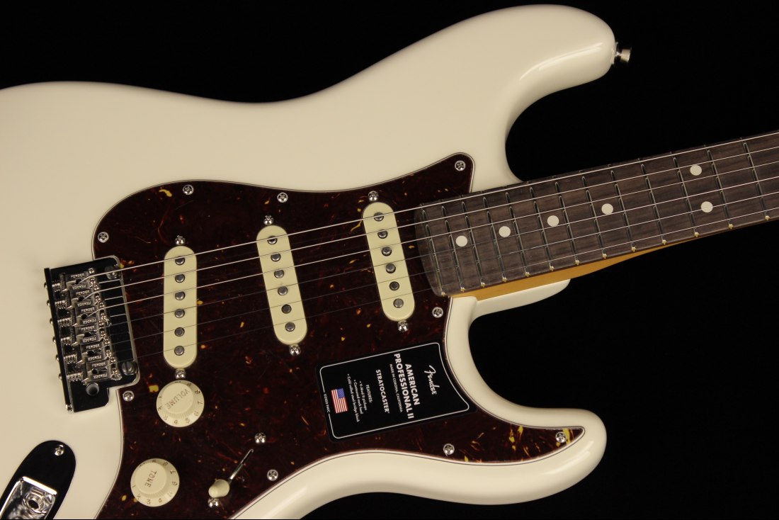 Fender American Professional II Stratocaster - RW OW