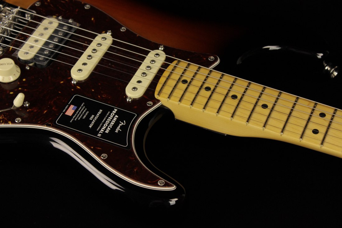 Fender American Professional II Stratocaster HSS - MN 3CS