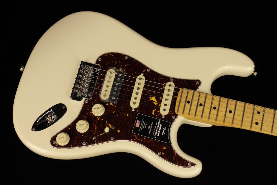 Fender American Professional II Stratocaster HSS - MN OWT