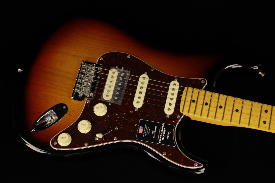 Fender American Professional II Stratocaster HSS - MN 3CS