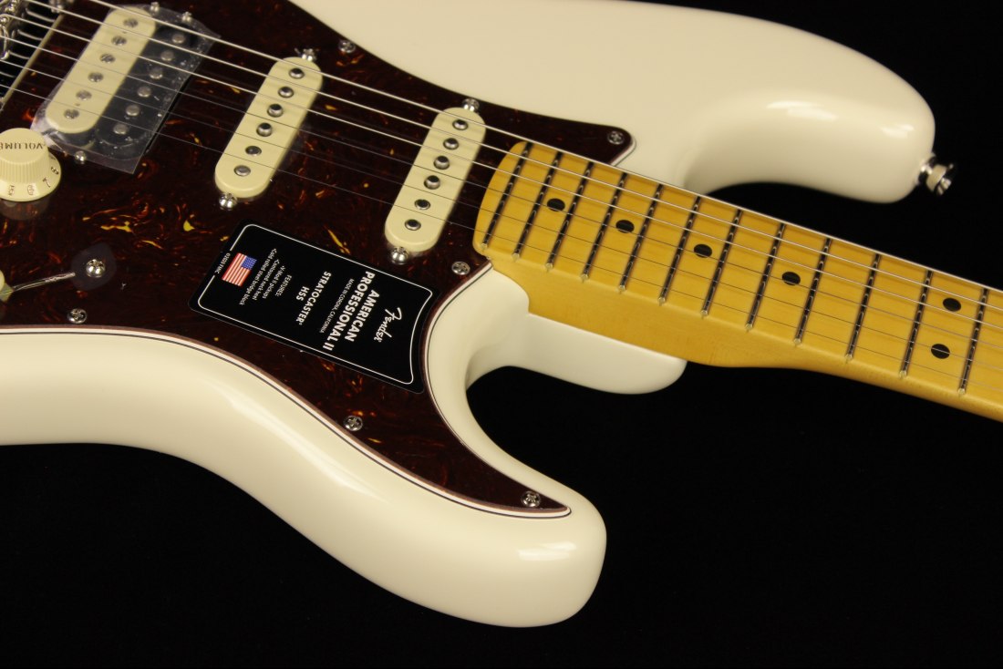 Fender American Professional II Stratocaster HSS - MN OWT