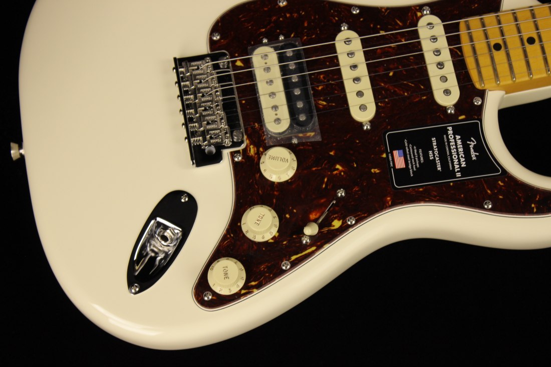 Fender American Professional II Stratocaster HSS - MN OWT