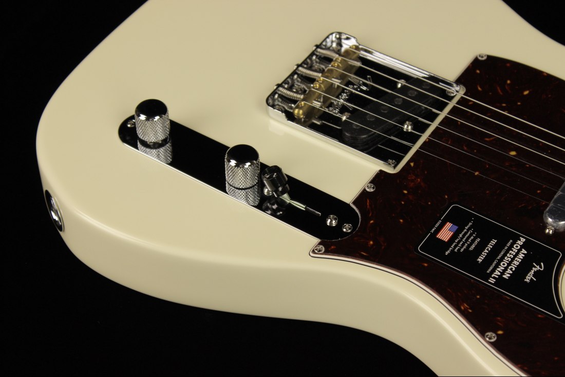 Fender American Professional II Telecaster - RW OWT