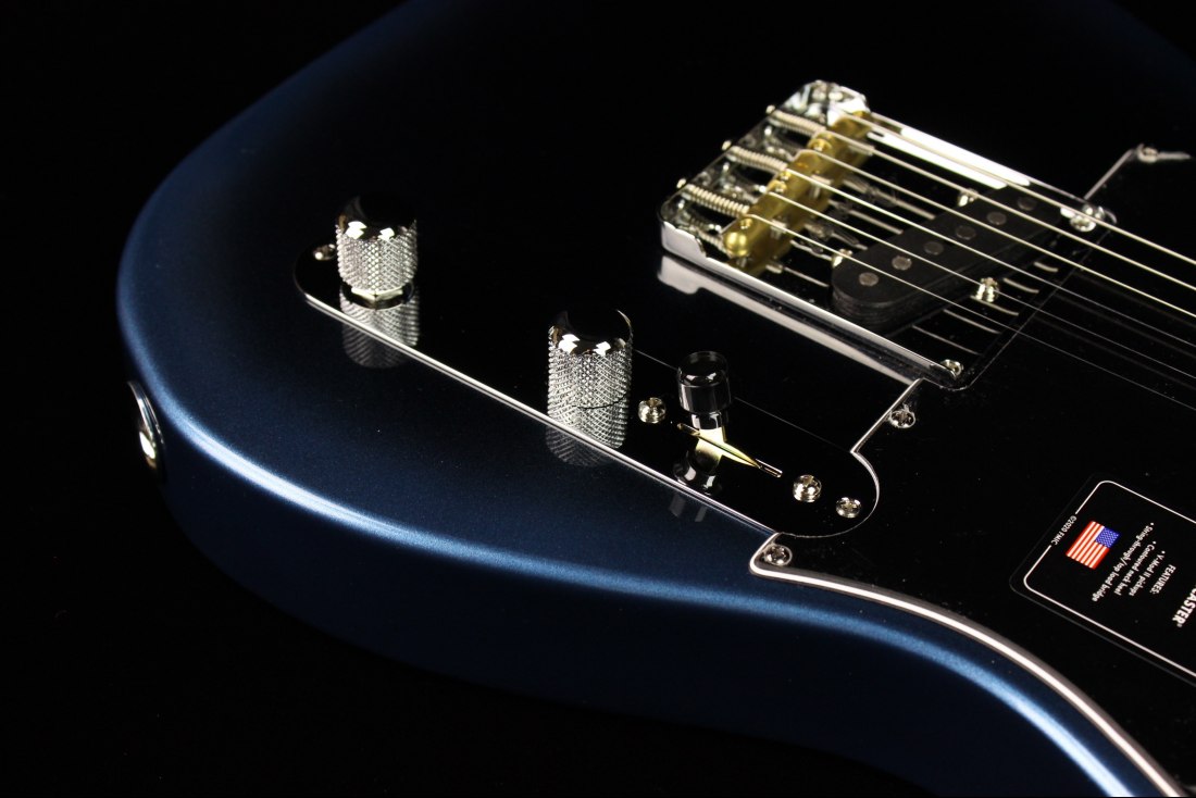 Fender American Professional II Telecaster - RW DKN