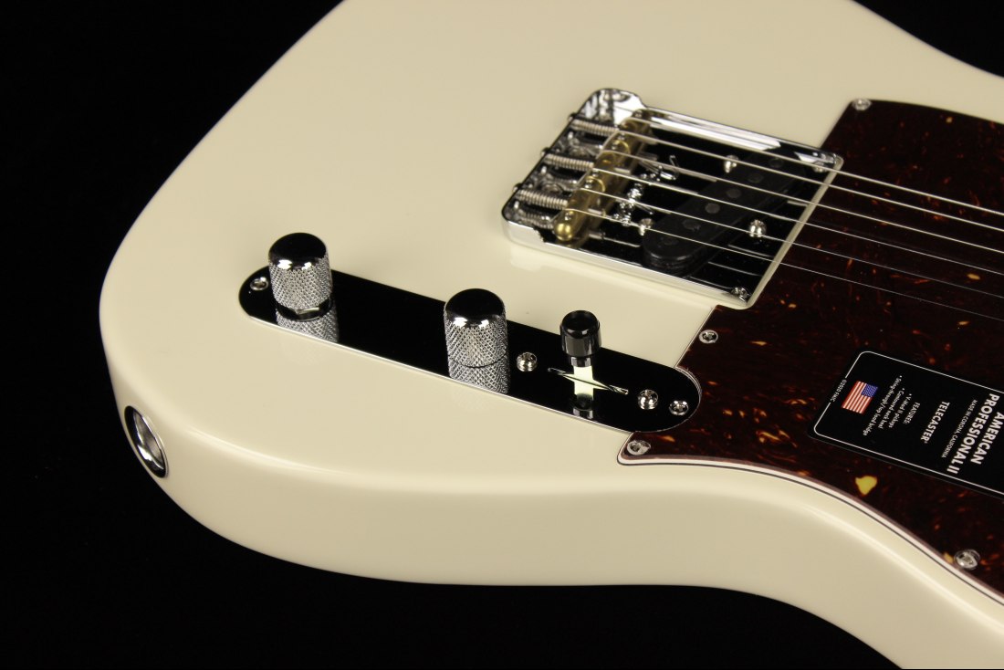 Fender American Professional II Telecaster - RW OWT