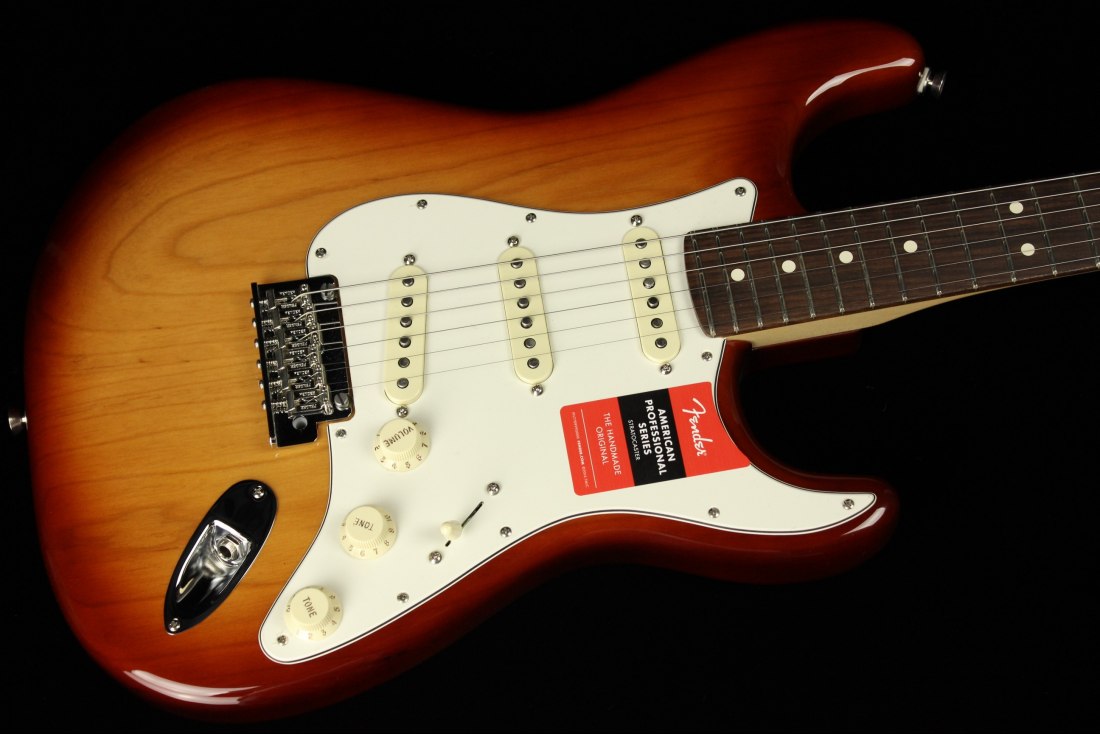 Fender American Professional Stratocaster RW - SSB