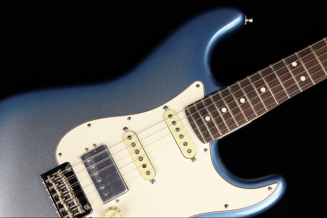 Fender American Showcase Stratocaster HSS Limited Edition