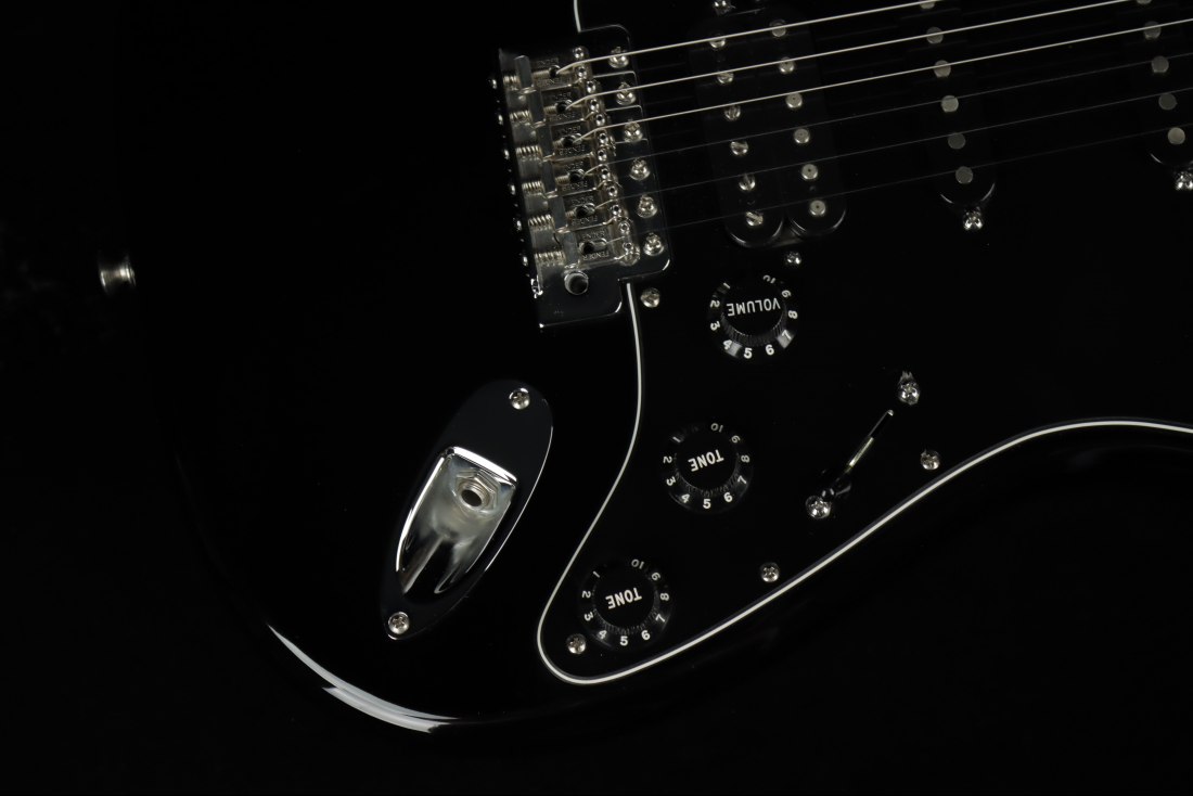 Fender American Special Stratocaster HSS - BK