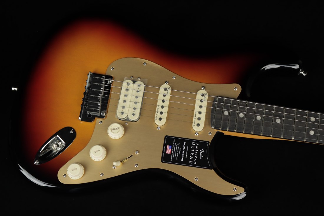 Fender American Ultra II Stratocaster HSS - EB ULB