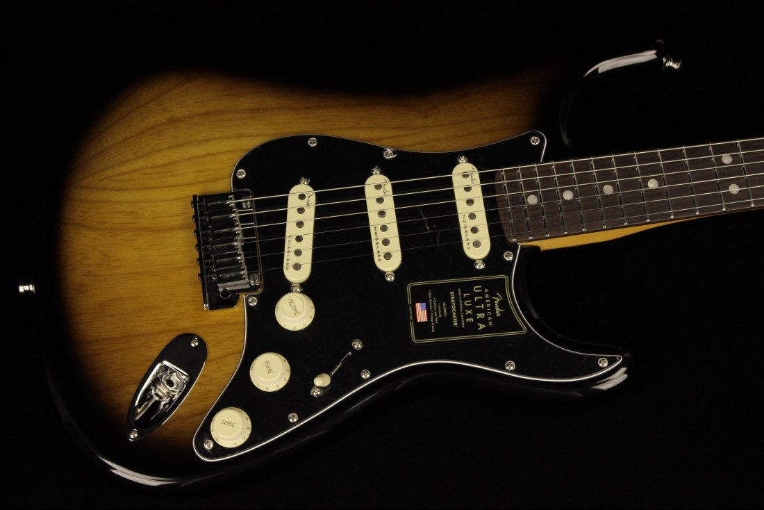 Fender American Ultra Luxe Stratocaster - RW 2CS