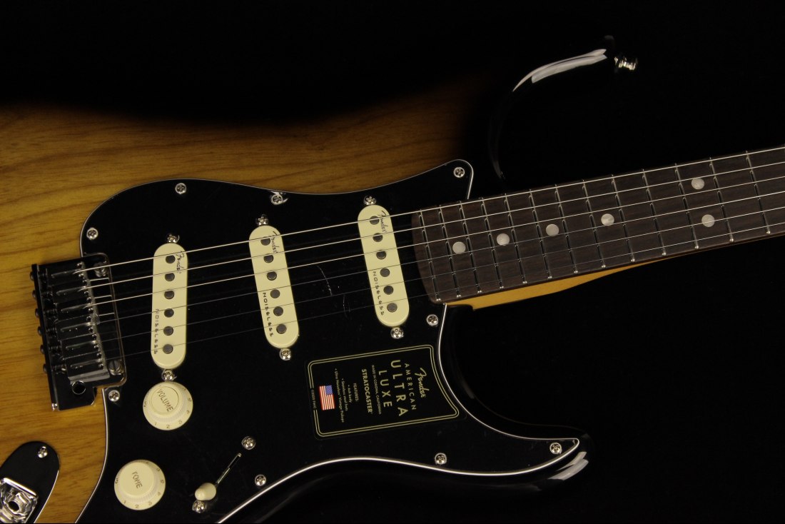 Fender American Ultra Luxe Stratocaster - RW 2CS