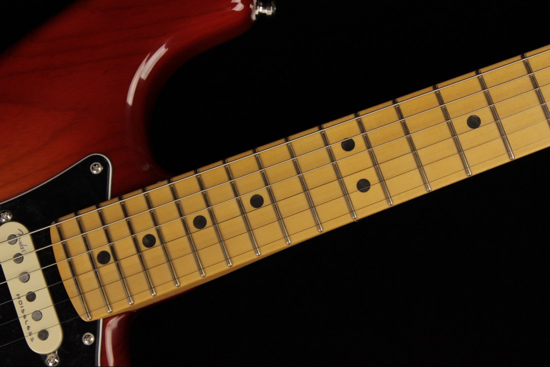 Fender American Ultra Luxe Stratocaster - MN PRB