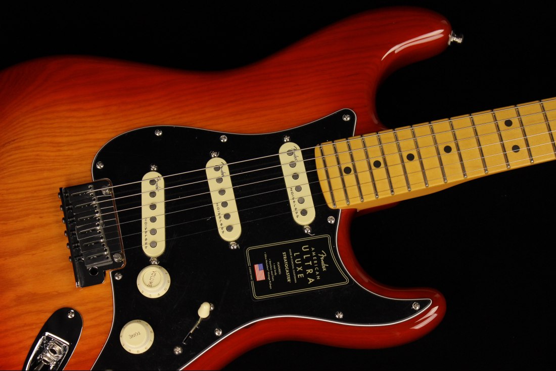 Fender American Ultra Luxe Stratocaster - MN PRB