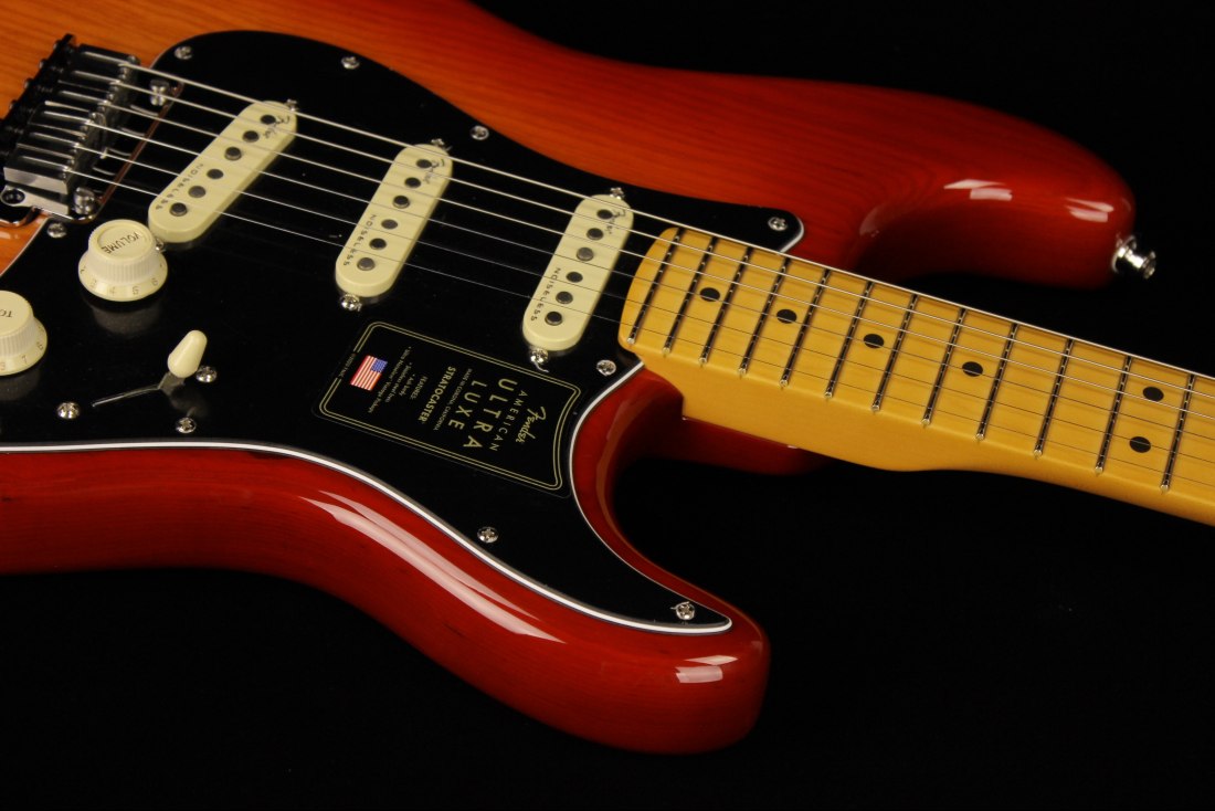 Fender American Ultra Luxe Stratocaster - MN PRB