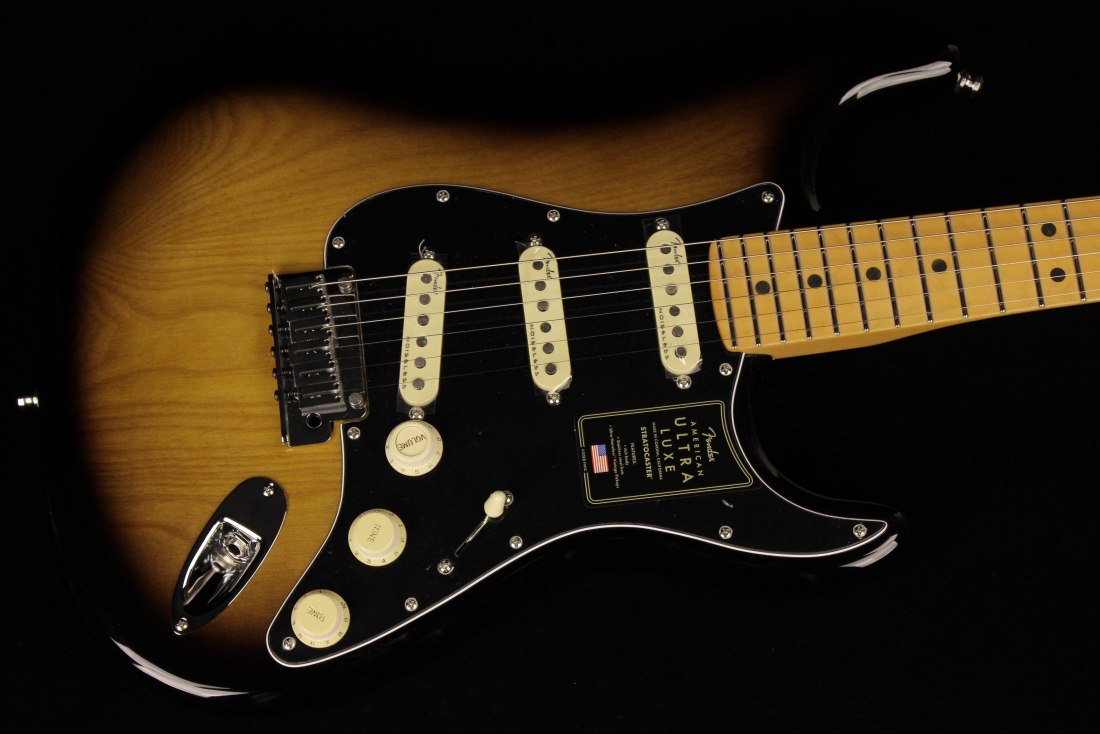 Fender American Ultra Luxe Stratocaster - MN 2CS