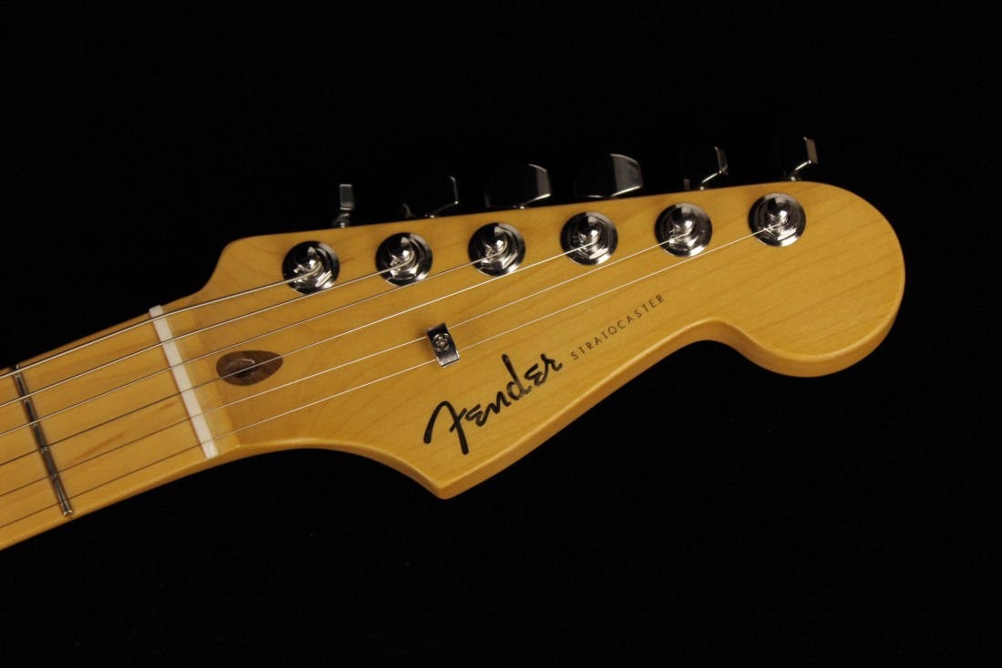 Fender American Ultra Stratocaster - MN ULB