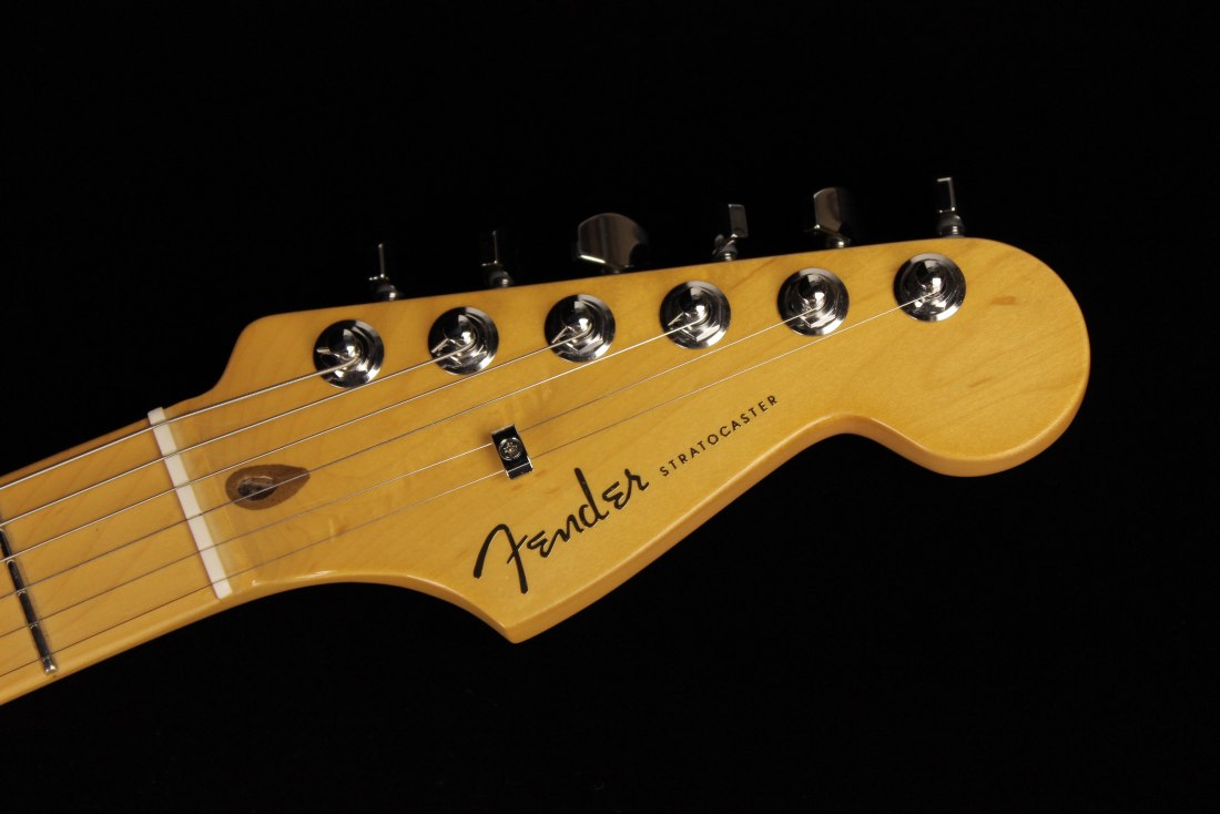 Fender American Ultra Stratocaster - MN COB