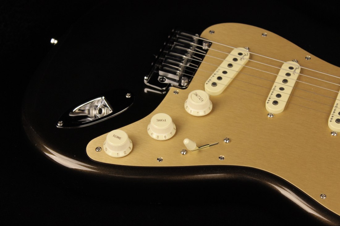 Fender American Ultra Stratocaster - MN TXT