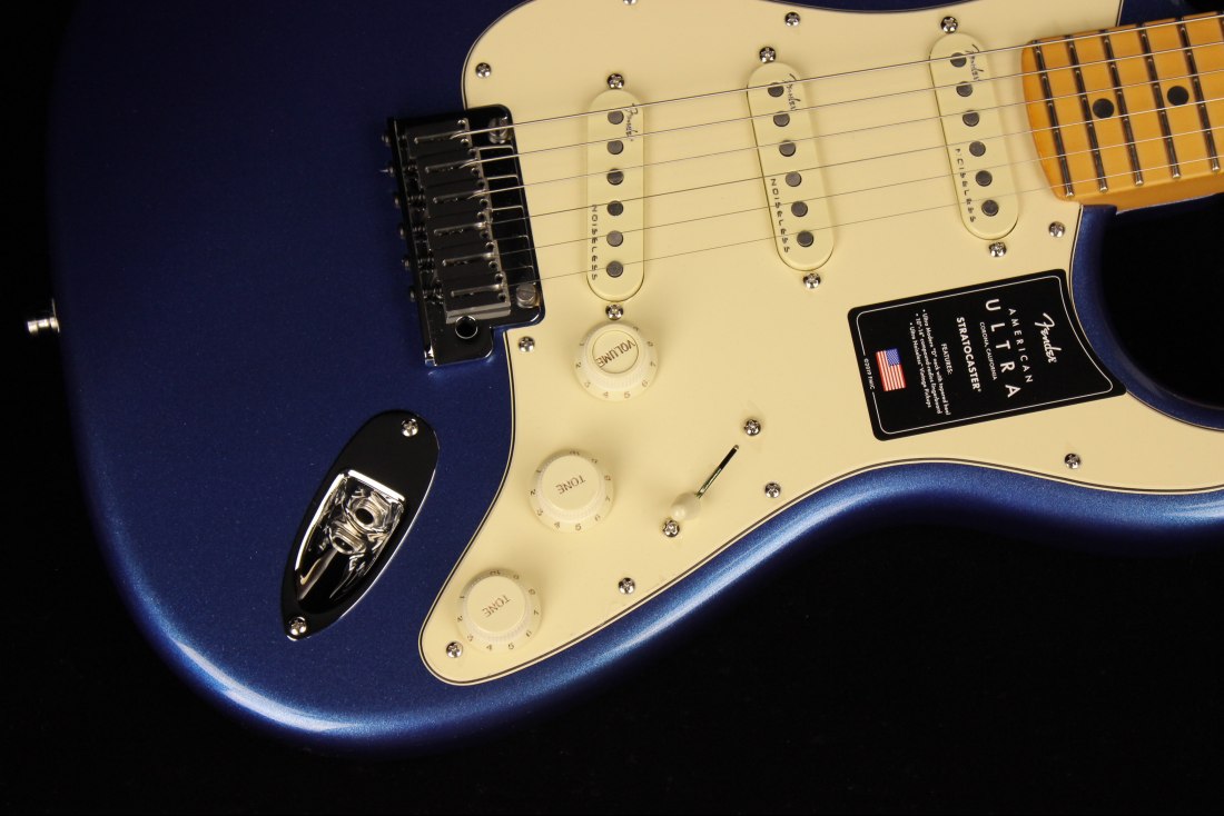 Fender American Ultra Stratocaster - MN COB