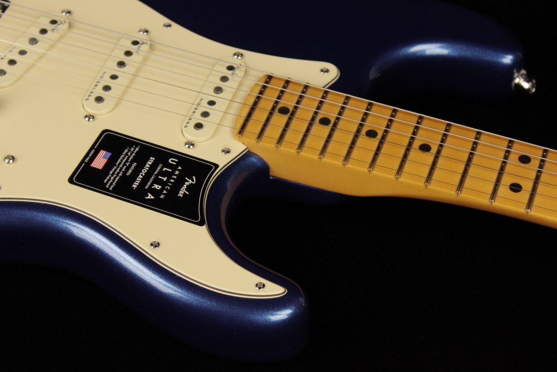 Fender American Ultra Stratocaster - MN COB