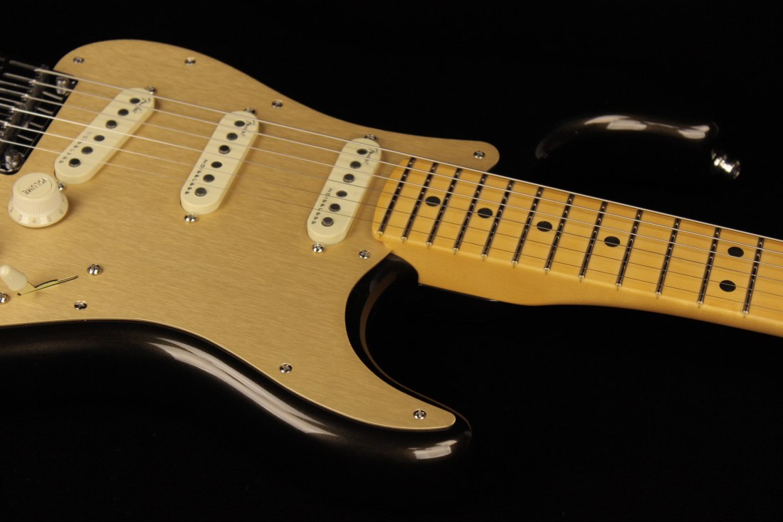 Fender American Ultra Stratocaster - MN TXT
