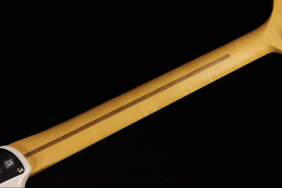 Fender American Ultra Stratocaster - RW APL