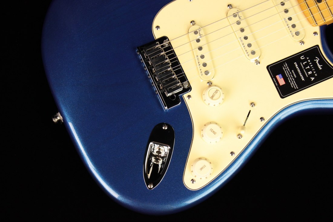 Fender American Ultra Stratocaster - MN COB