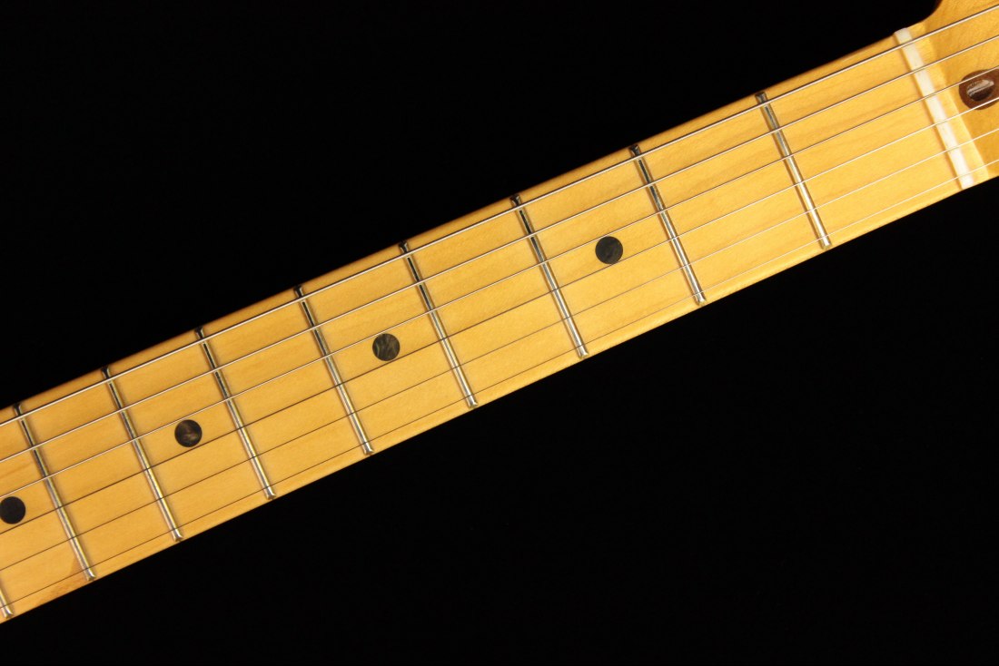 Fender American Ultra Stratocaster - MN COB