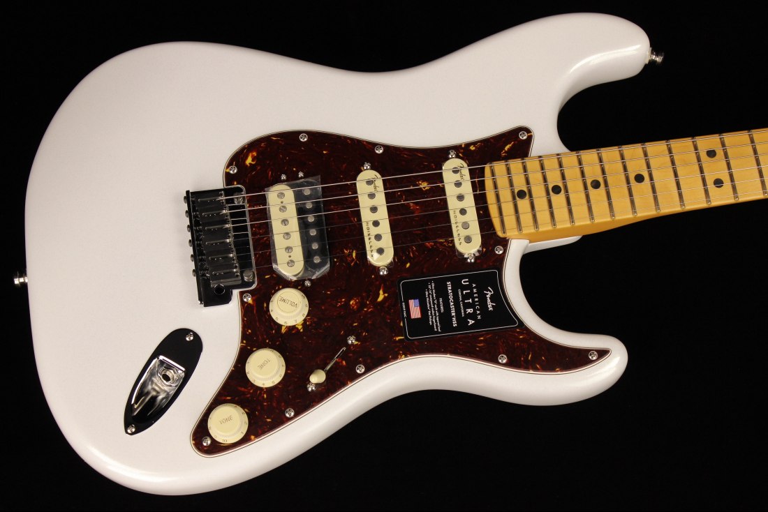 Fender American Ultra Stratocaster HSS - MN APL