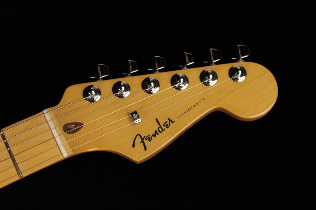 Fender American Ultra Stratocaster HSS - MN APL