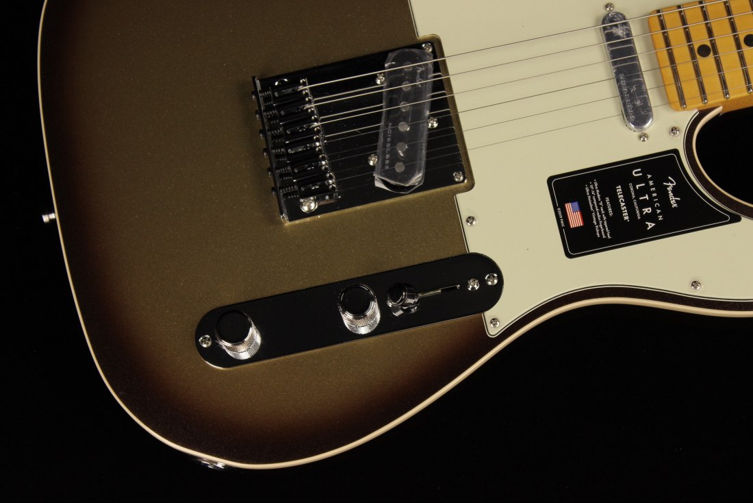 Fender American Ultra Telecaster - MN MOC