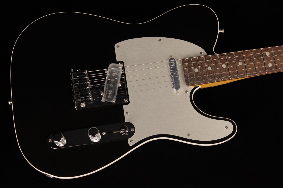 Fender American Ultra Telecaster - RW TXT