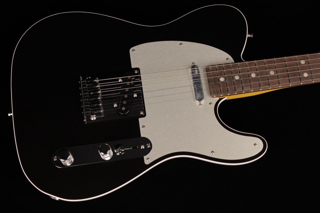 Fender American Ultra Telecaster - RW TXT