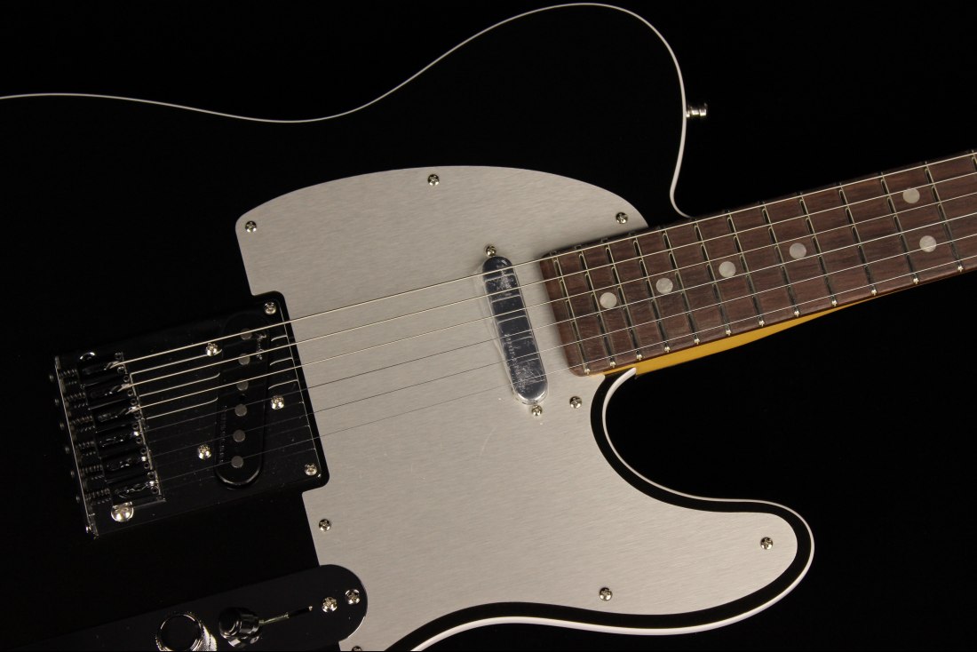 Fender American Ultra Telecaster - RW TXT