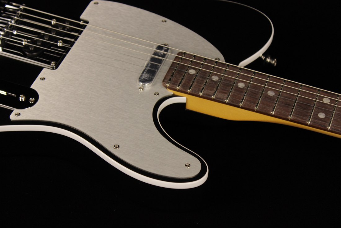 Fender American Ultra Telecaster - RW TXT