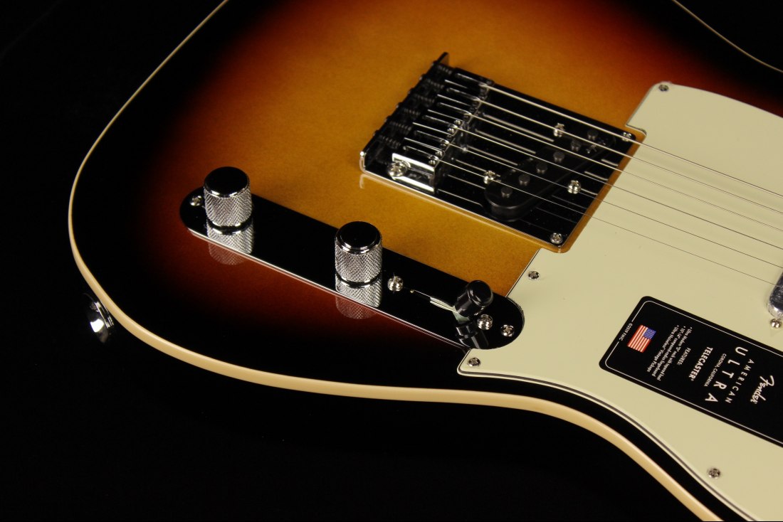 Fender American Ultra Telecaster - MN ULB