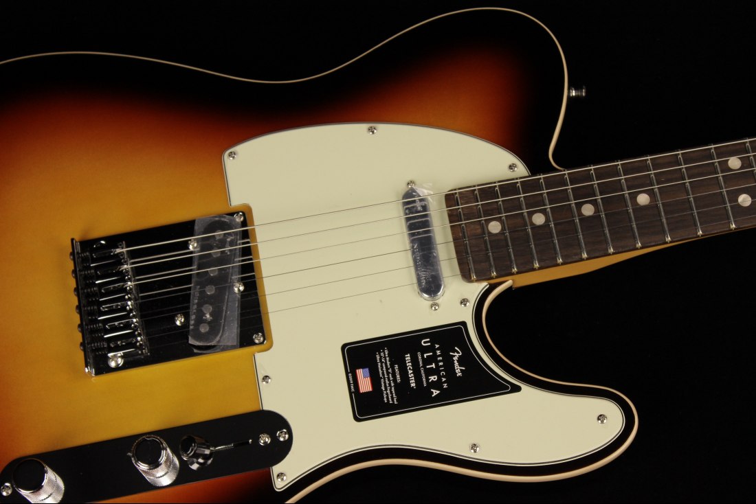 Fender American Ultra Telecaster - RW ULB