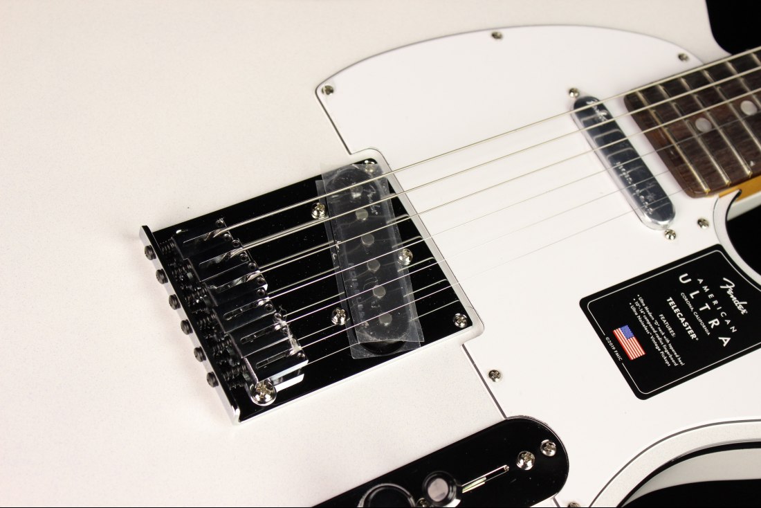 Fender American Ultra Telecaster - RW APL
