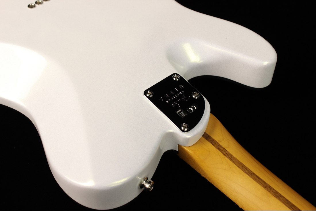 Fender American Ultra Telecaster - RW APL
